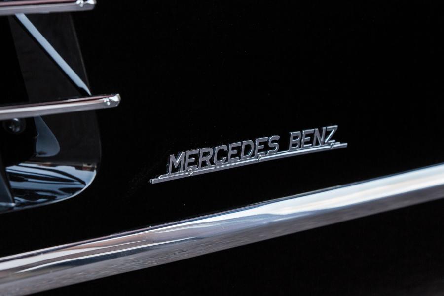 Детали экстерьера Mercedes-Benz 300 SL 1957 года  (фото 7 из 59)